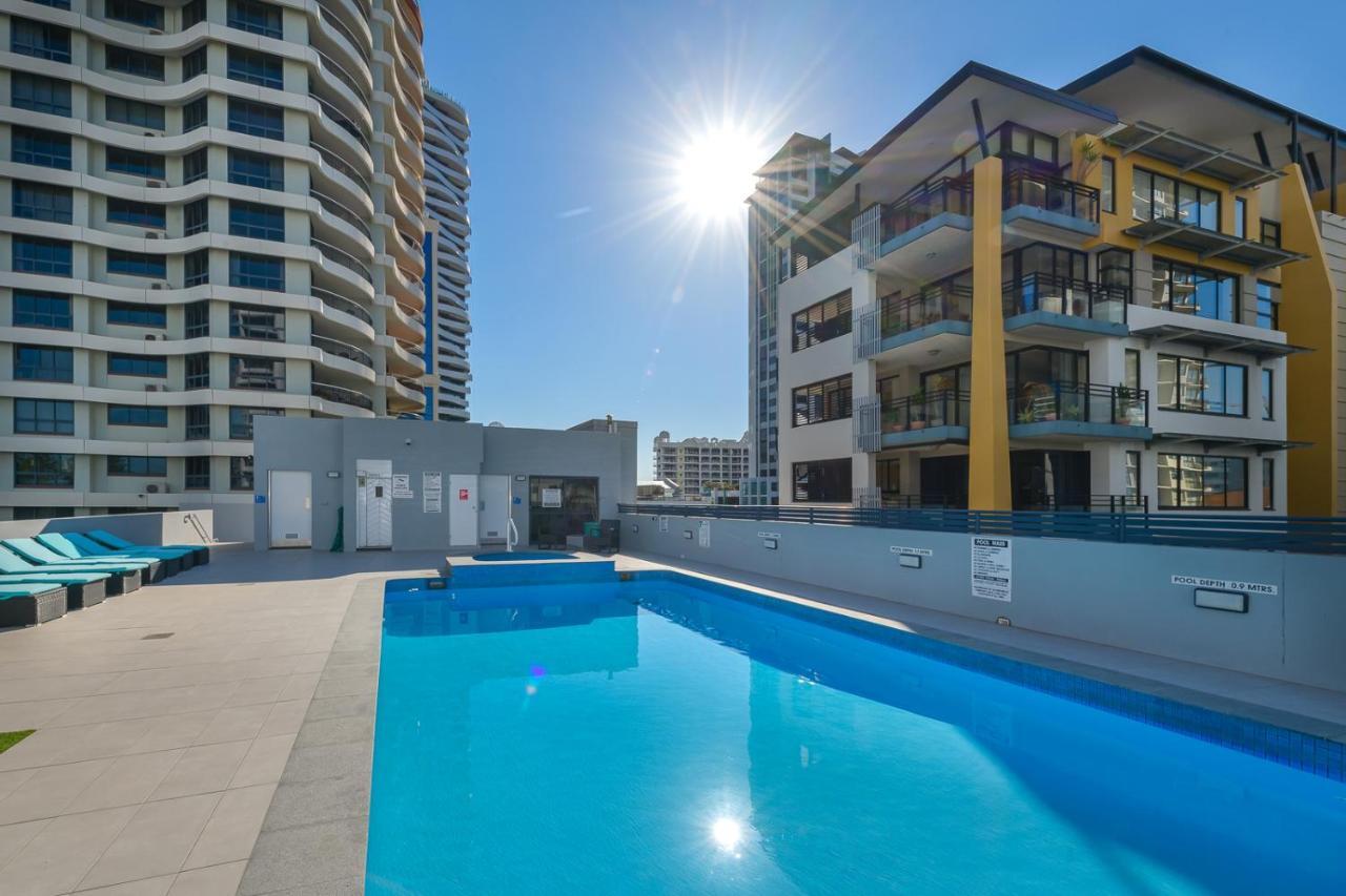 Victoria Square Apartments Gold Coast Exterior photo